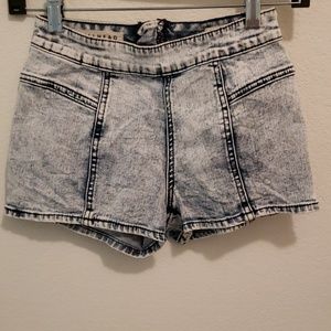 Bullhead denim Co. Acid washed hot pants short 0